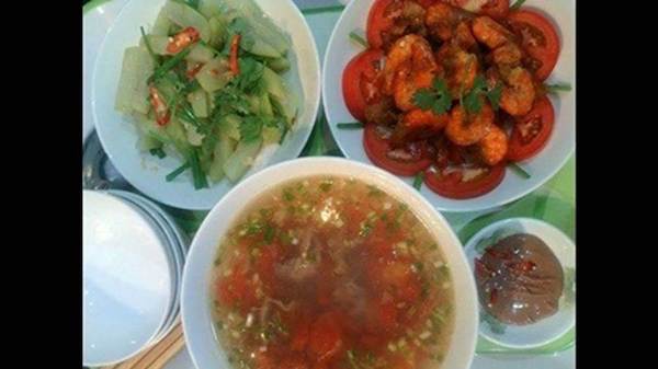 thực đơn hàng ngày tiết kiệm thứ 4