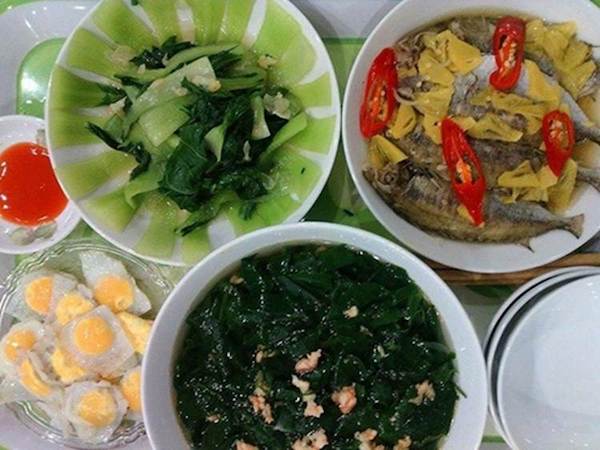 thực đơn hàng ngày tiết kiệm thứ 7