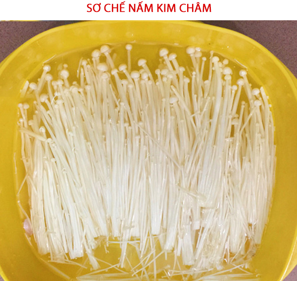 Sơ chế nấm kim châm xào cay