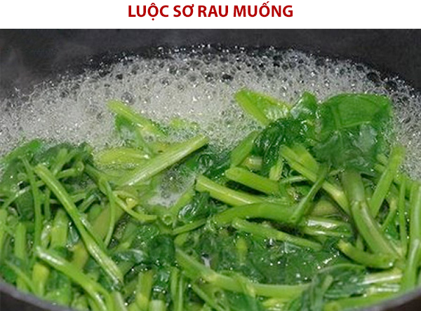 Luộc rau trước khi xào 