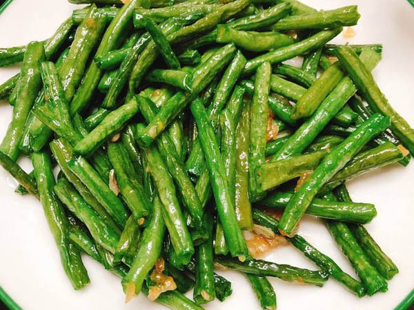 đậu đũa xào tỏi