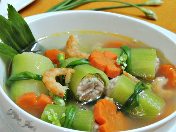 canh bí đao cuộn thịt