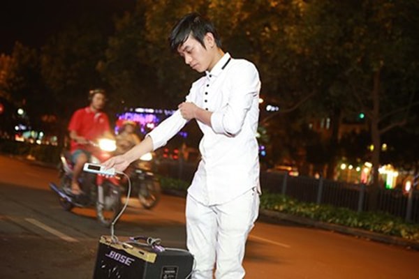 Hành trình lột xác của chàng "hot boy kẹo kéo" sau 2 năm tham dự Vietnam Idol